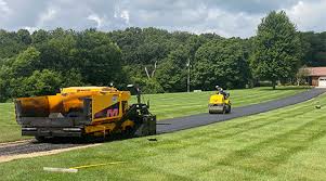 Best Asphalt Driveway Installation  in Ecorse, MI